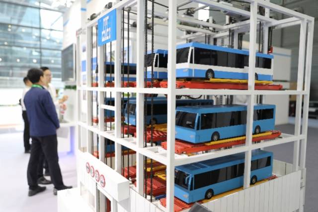 全国首个智能建造机器人升级亮相深圳绿博会,还有黑科技