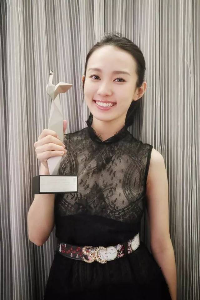 骄傲南海90后女孩黄尧再次斩获最佳女演员殊荣