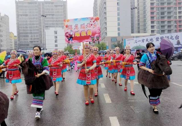 "三月三"宜州民俗巡游刷屏朋友圈!没去围观的看这里