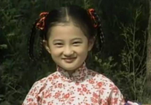 "小婉君"金铭是娱乐圈最美童星,虽是学霸,今38岁却无戏可拍
