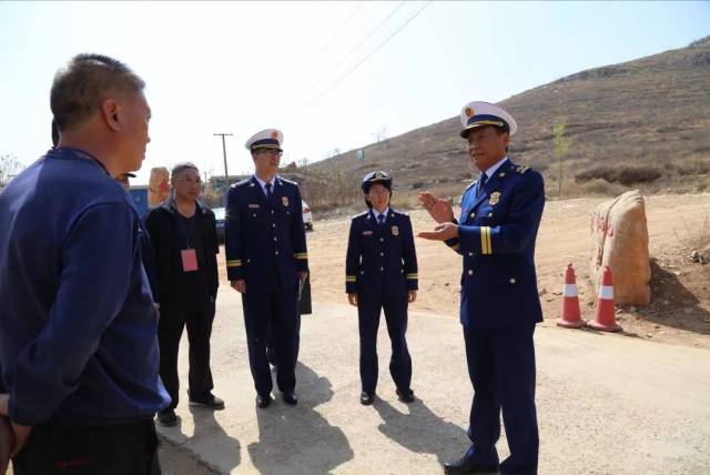 刘海龙总队长深入邢台消防支队督导检查清明节消防安保工作