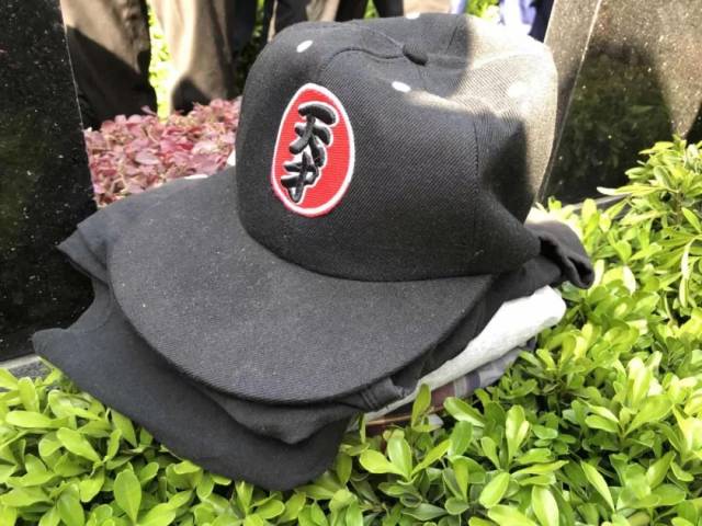 哽咽！全国各地群众迎接凉山救火烈士回家！揪心的是，幸存消防员……