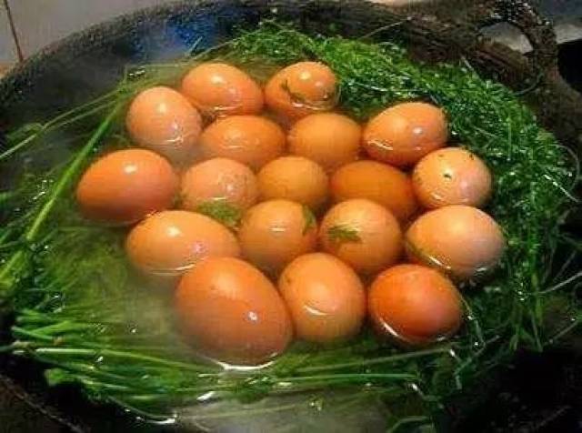 地菜煮鸡蛋的做法