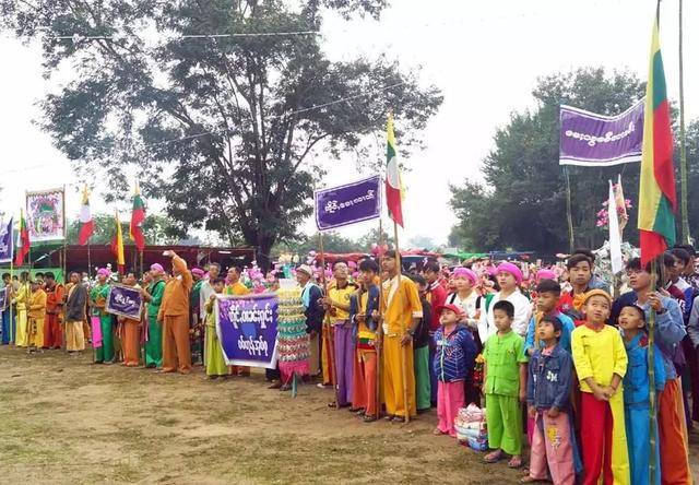 掸邦在自治权利,经济发展,民族权力等方面与缅甸政府矛盾十分尖锐