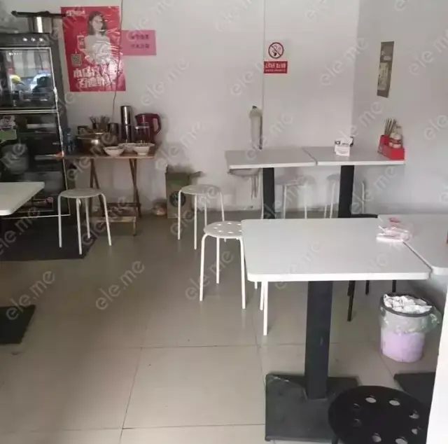 成都这些月售近万的"网红外卖",看过实体店你还敢点吗