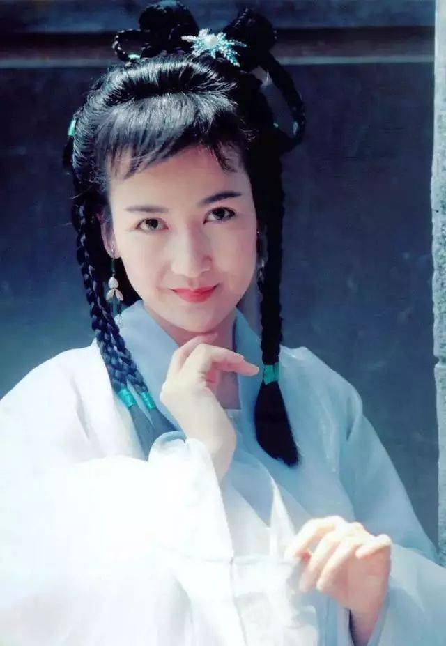 20年前初婚被害流产不孕!60岁陈美琪变小青妈