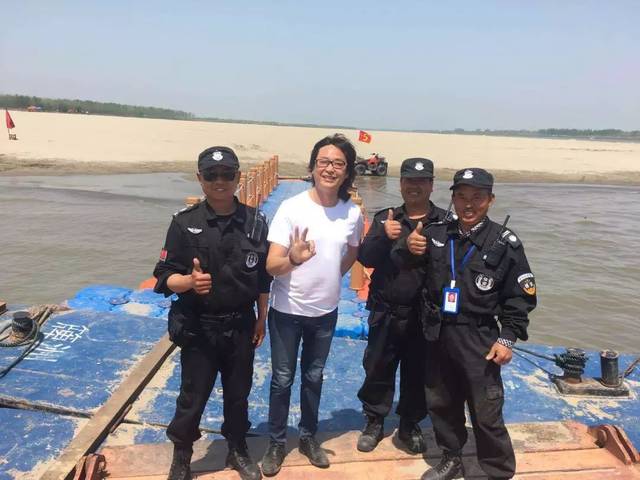 明星都来嘉鱼旅游,你还不来玩?跟着"明星旅游线路"出发吧!