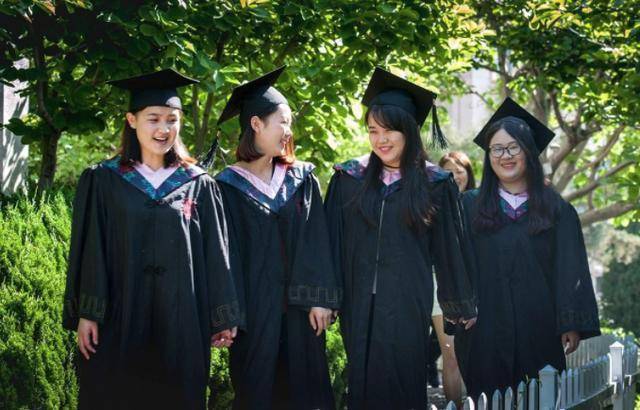 西南财经大学,为什么物理会成为公认的高中理综最难学科?家长和考生保藏,关于春节的英语作文
