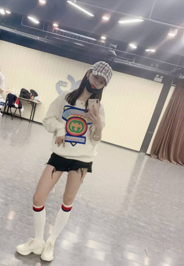你还没有pick袜子精的"心机穿法"!