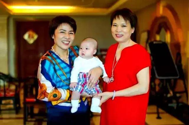 一声叹息！200亿债务未清，谁把最励志浙江女首富逼到破产边缘？