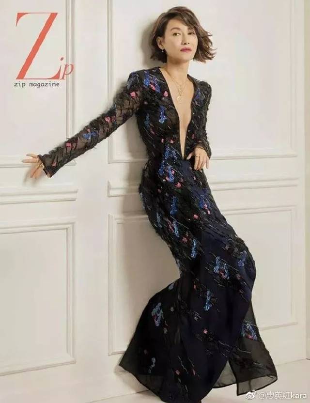 曾经香港最红武打女星,60岁还能美翻众人!