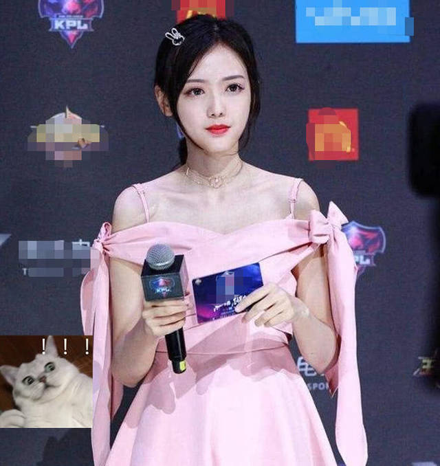 kpl新晋女解说美翻了,靠"两米大长腿"走红,看完立马路