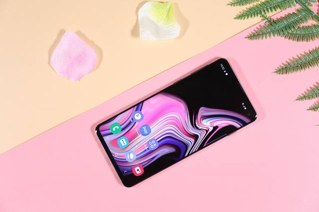 劲爆:境外黑客花13分钟复制指纹,并开机三星G