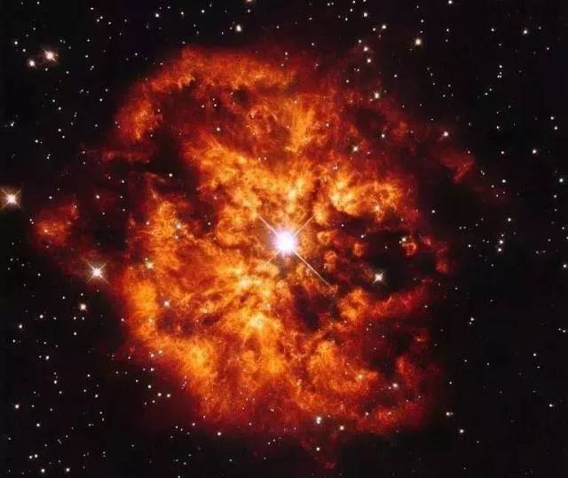 要看懂史上第一张黑洞照片,你需要知道这八件事