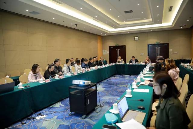 【追光】电视剧《举行者》苹果下载在京论证剧本手机怎么查找报道的电视剧图片