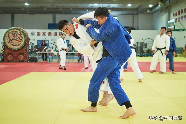 中国柔道协会主席冼东妹:补短板促提高 东京奥