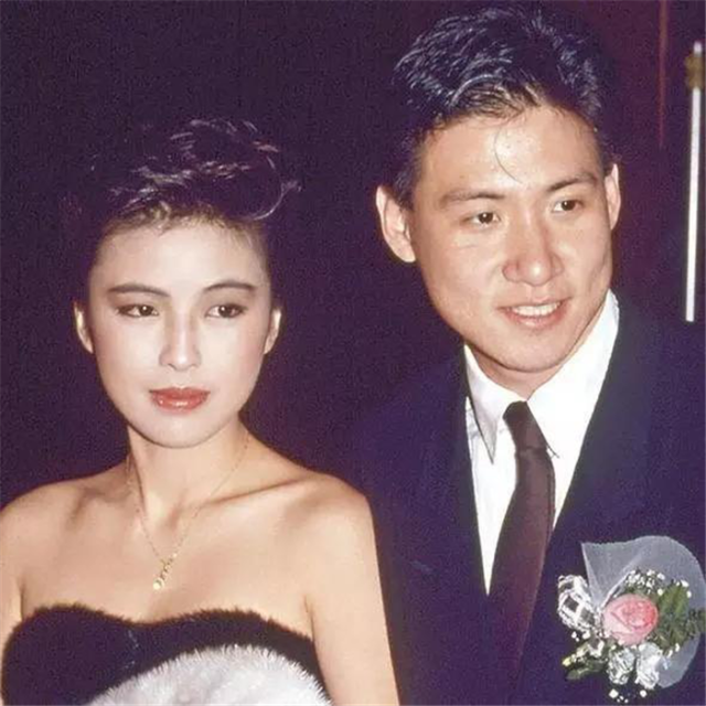 【张学友与罗美薇合影】原来有些人一旦遇见,便是一生.