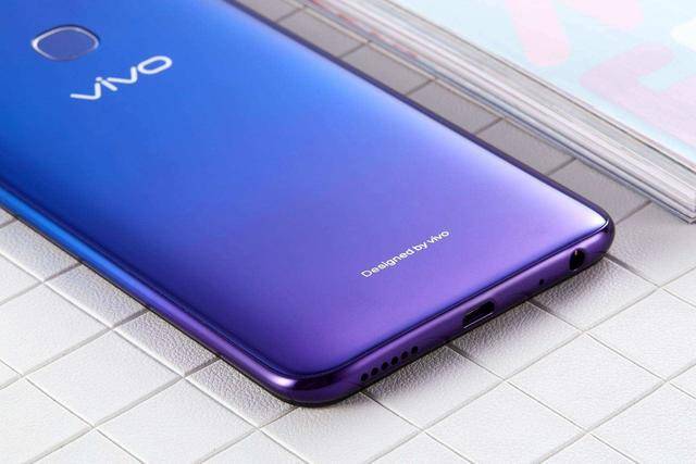 vivo z3全面对比华为畅享9s,千元机谁更得你心?对比之后再下定论