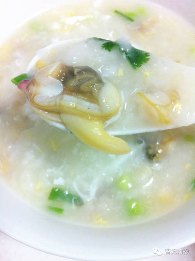 其他主流做法还有煲汤,另有蛤蜊疙瘩汤,蛤蜊煲粥,铁锅蛤蜊,酒蒸,饺子