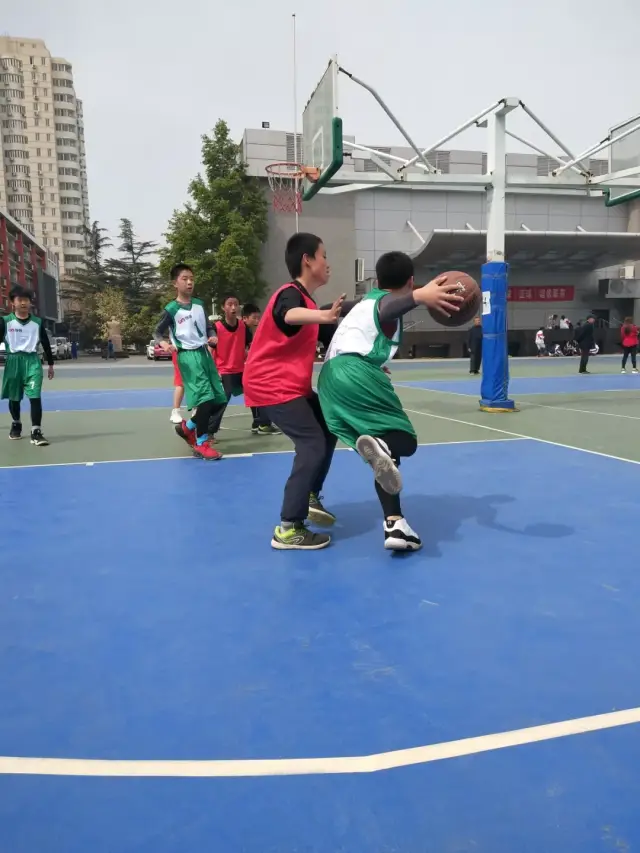 2025东莞市篮球联赛东城对麻涌CBA盘口与数据深度__今日CBA盘口分析·大小分策略·球队档案