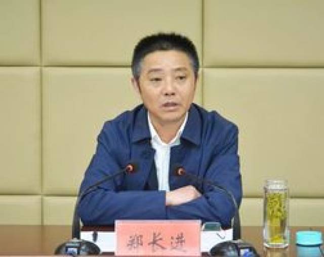 好农村路"示范县创建动员暨宁启铁路沿线绿化布置会,副区长郑长进参加