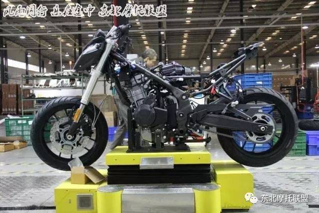 隆鑫无极500r abs版五月上市