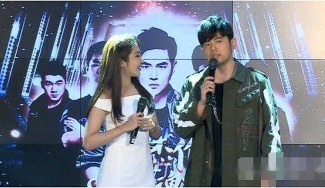 周杰伦再次用盖伦打野对战职业选手,18杀0死,