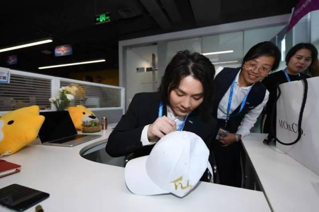 张大仙入职苏宁,他第一个推荐的产品是?