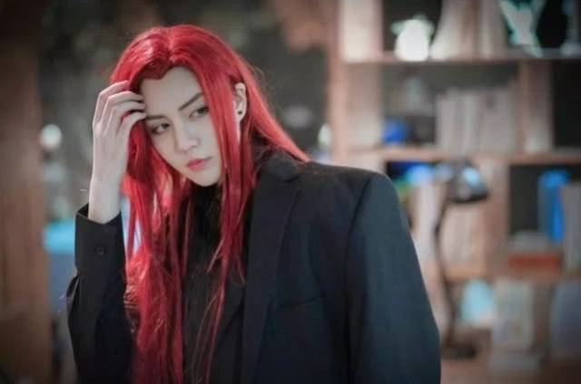 刘邦同人COS:给这个韩跳跳疯狂打call!