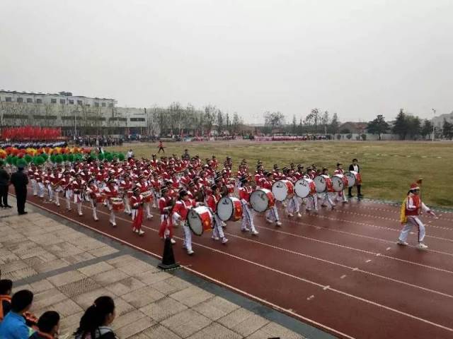 【未成年人思想道德建设】岚山区实验小学田径代表队区运会勇夺桂冠