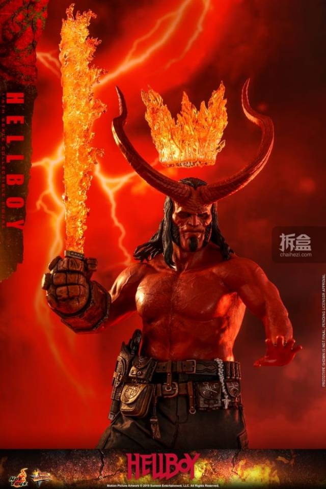 hottoys《地狱男爵:血皇后崛起》地狱男爵1:6可动人偶