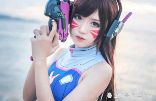 斗鱼超火女主播!自曝这个价格可共进晚餐,网友