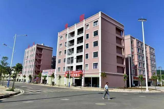 "搬"出来的幸福生活 ——富源县营上镇易地扶贫搬迁项目库建设纪实