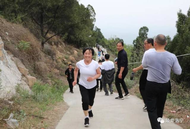 洛宁县2019年迎"五一"职工登山运动会获奖人员名单(男子组) 奖别