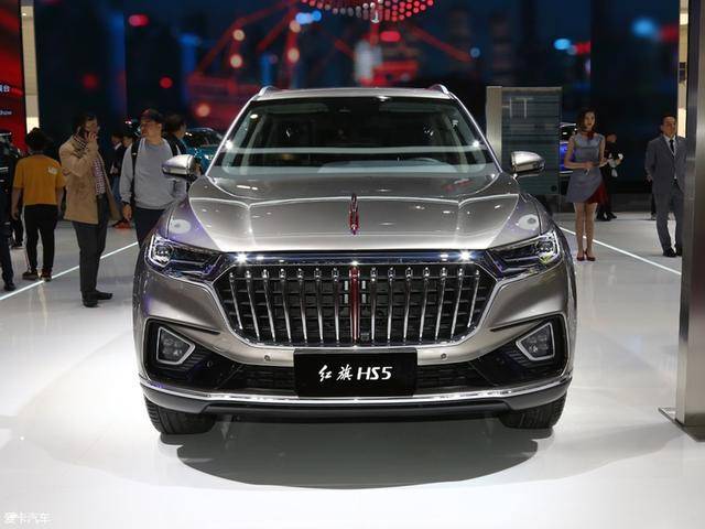 实拍|预售 20万起的红旗hs5让人有点惊喜 它要挑战奥迪q5l