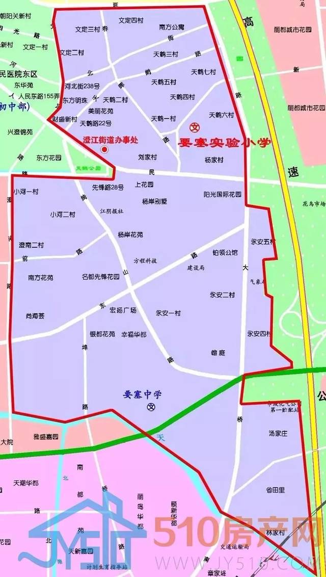 锡澄高速以东,南至云亭街道界,东至城东街道界,北至长江的澄江街道界