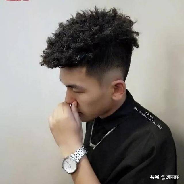 2019新款男发"小寸头""纹理烫""锡纸烫",款款都帅气