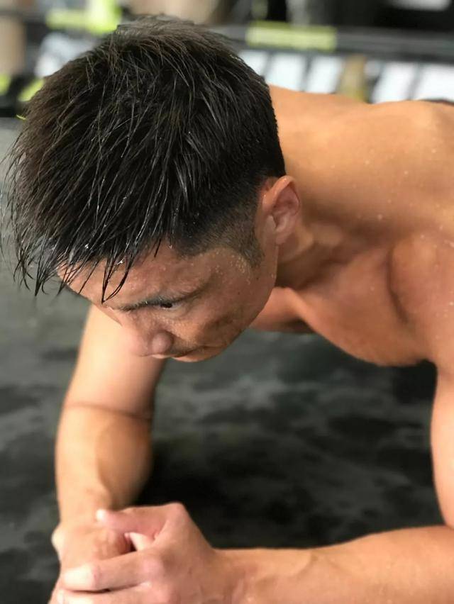 中国队长付高峰泰国直飞珠海参加武林风!对手是李小龙粉丝!