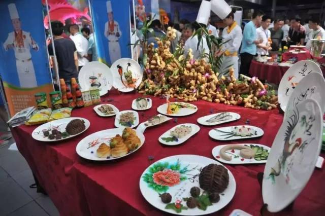 中国黄河家乡美食之乡邀您品尝愚公鲤鱼济源味美食通八面图片