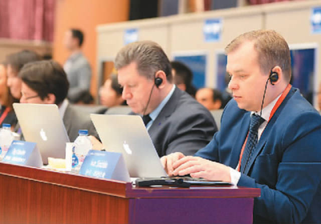 架起沿线民众的情感“丝路”