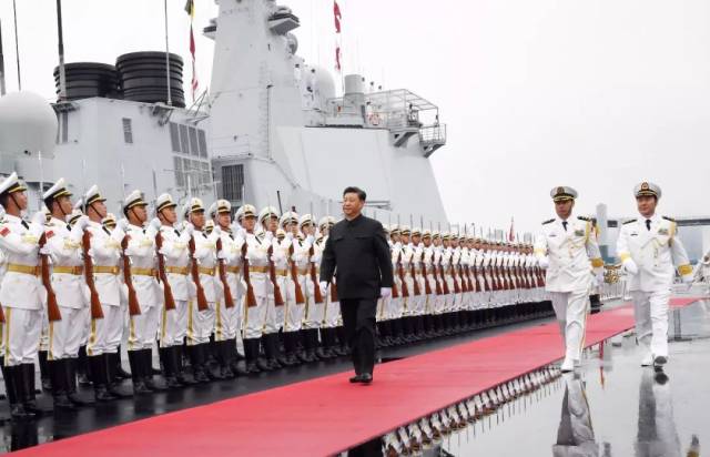 不同的蓝色,同样的担当!致敬中国海军,70岁生日快乐!