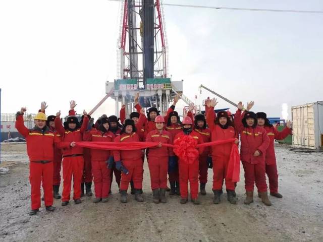 中国石油西部钻探克拉玛依钻井公司70207钻井队