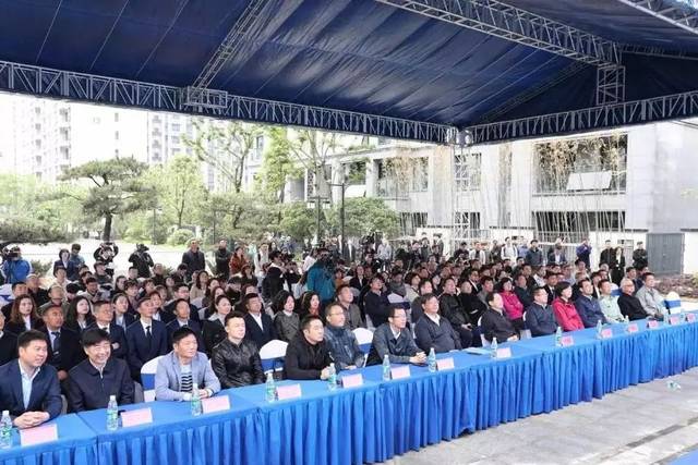 全球首个!武汉军运村竣工验收 赛后将作为居民