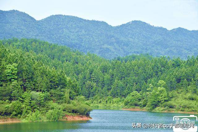 于都县上蕉水库的青山绿水