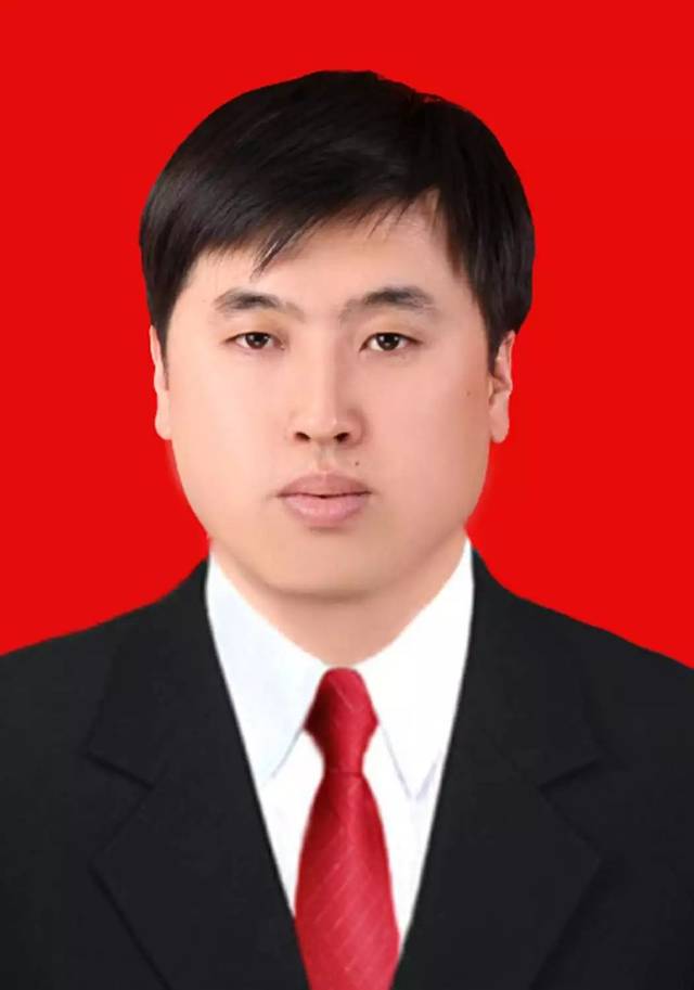 中共海原县委员会拟任用15名干部,名单正在公示中.