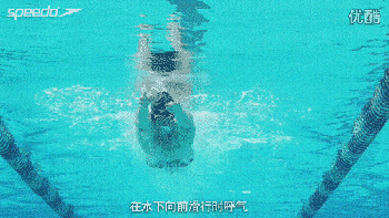 整体配合练习体会换气动作 4,只蹬腿不夹水或者夹水过慢 只蹬腿不夹