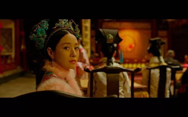 此外,得了一角文凭借演员中的"春荣"两个获女人第十届澳门国际电影节王子电影整版完电影百度云图片