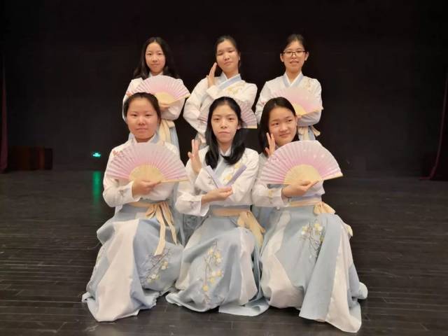 赸ѧ̡̳ʹߡ赸ѧֽ . 