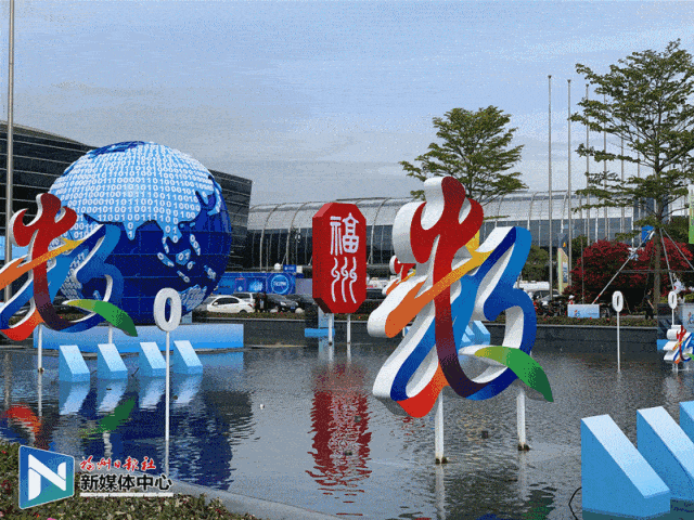 2 公交,出租  公 交 加密,延长了 501路,136路,307路,175路,177路,188