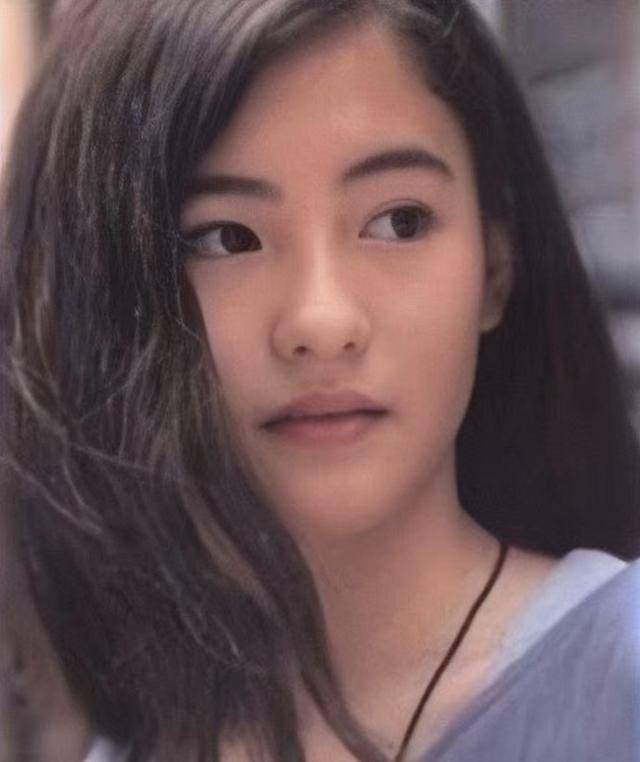 张柏芝立夏晒年轻时写真,田园画风朴素清纯太养眼!